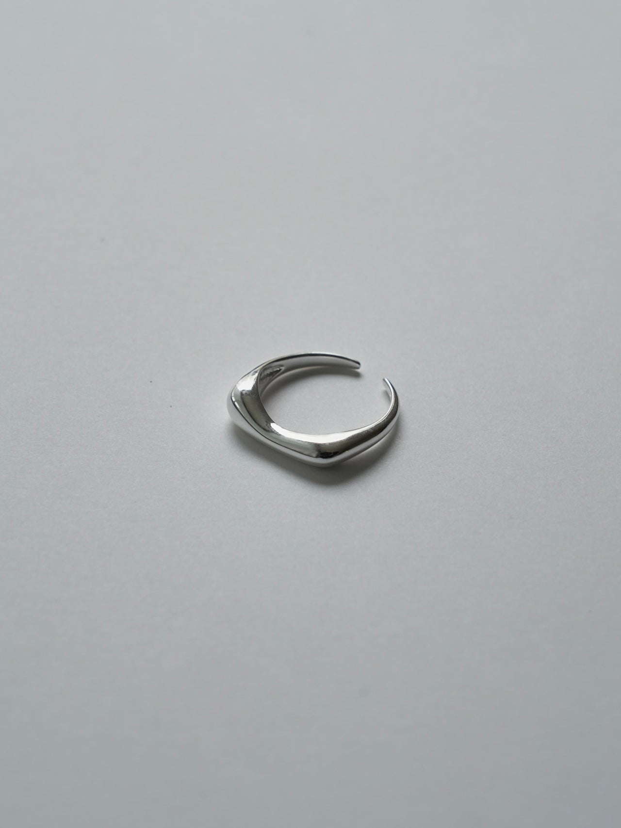 flat curve ring