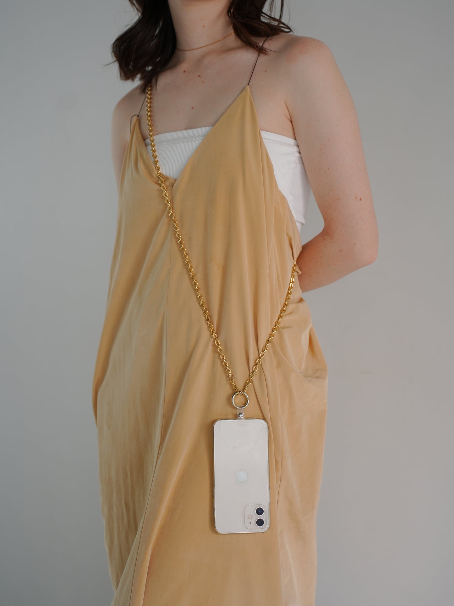 yuna smartphone shoulder - kala -