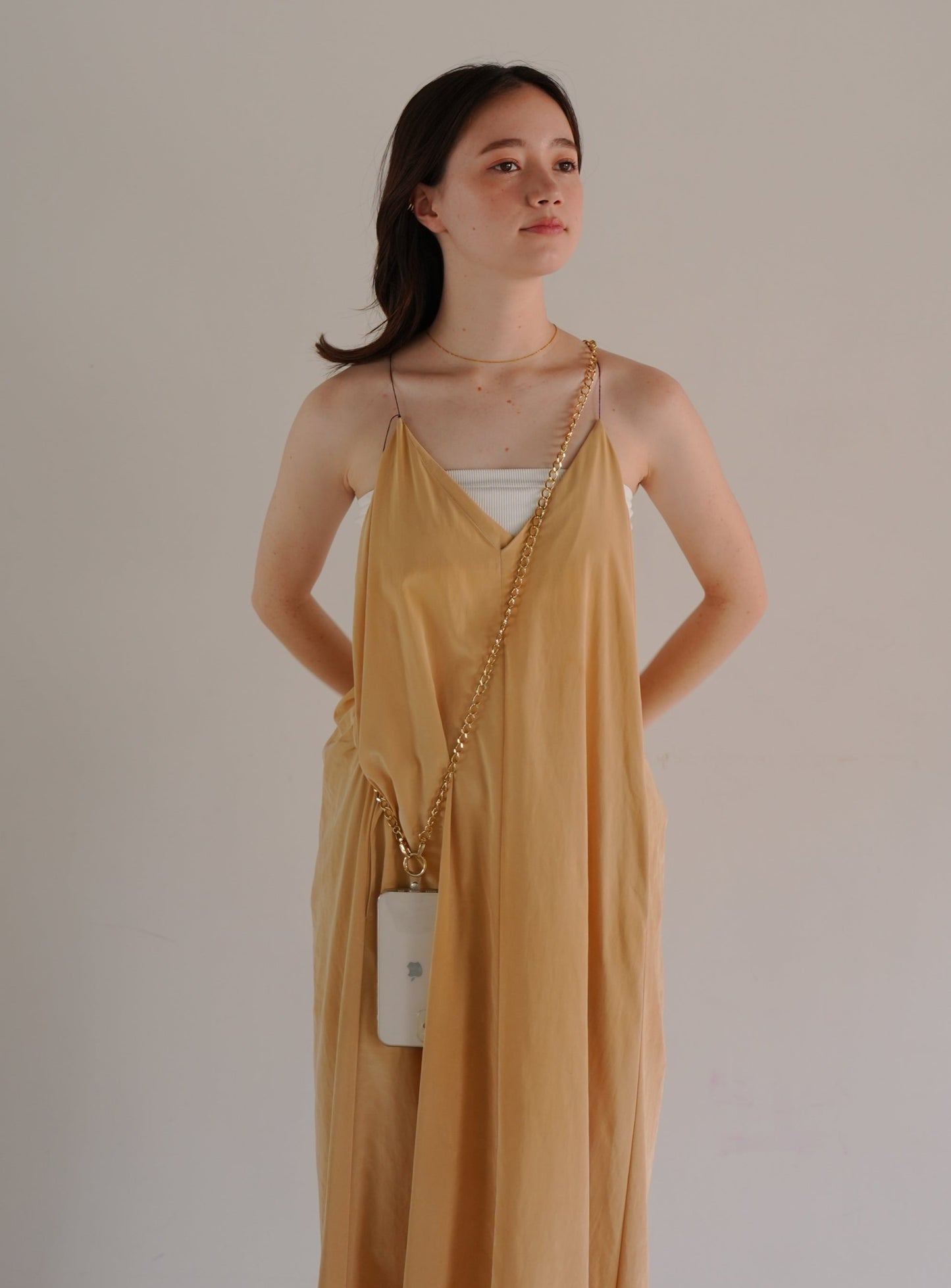 yuna smartphone shoulder - maro -