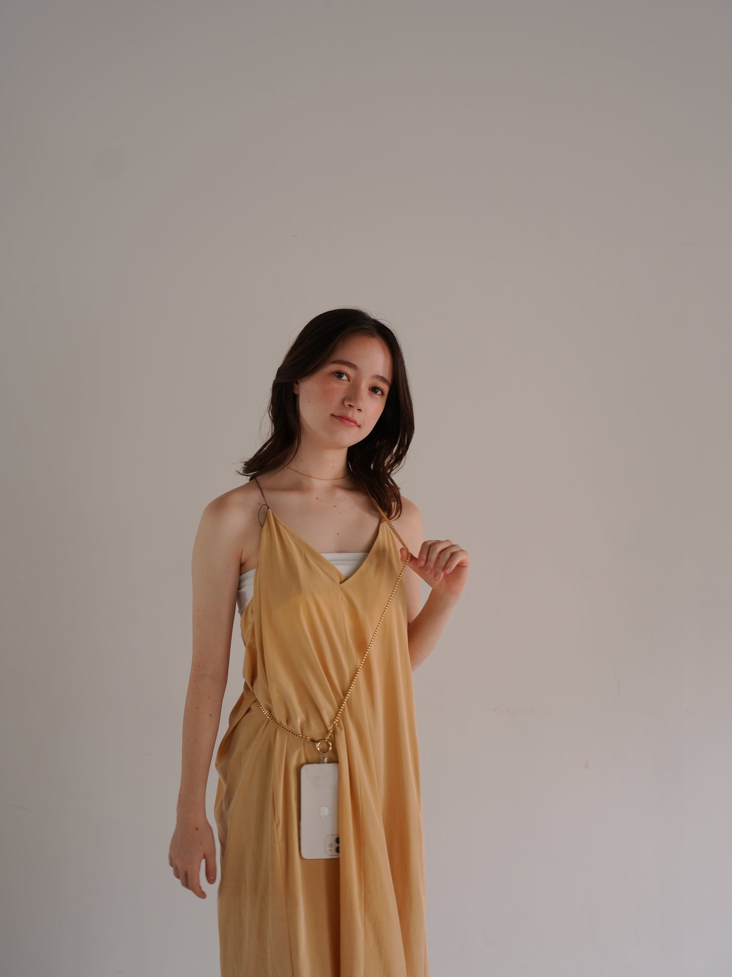 yuna smartphone shoulder - yurve -