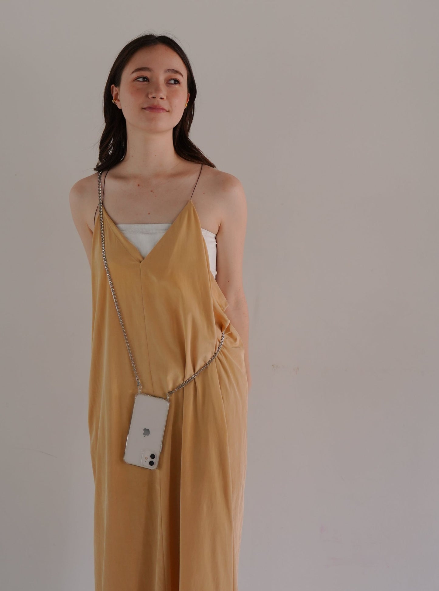 yuna smartphone shoulder - macheri -