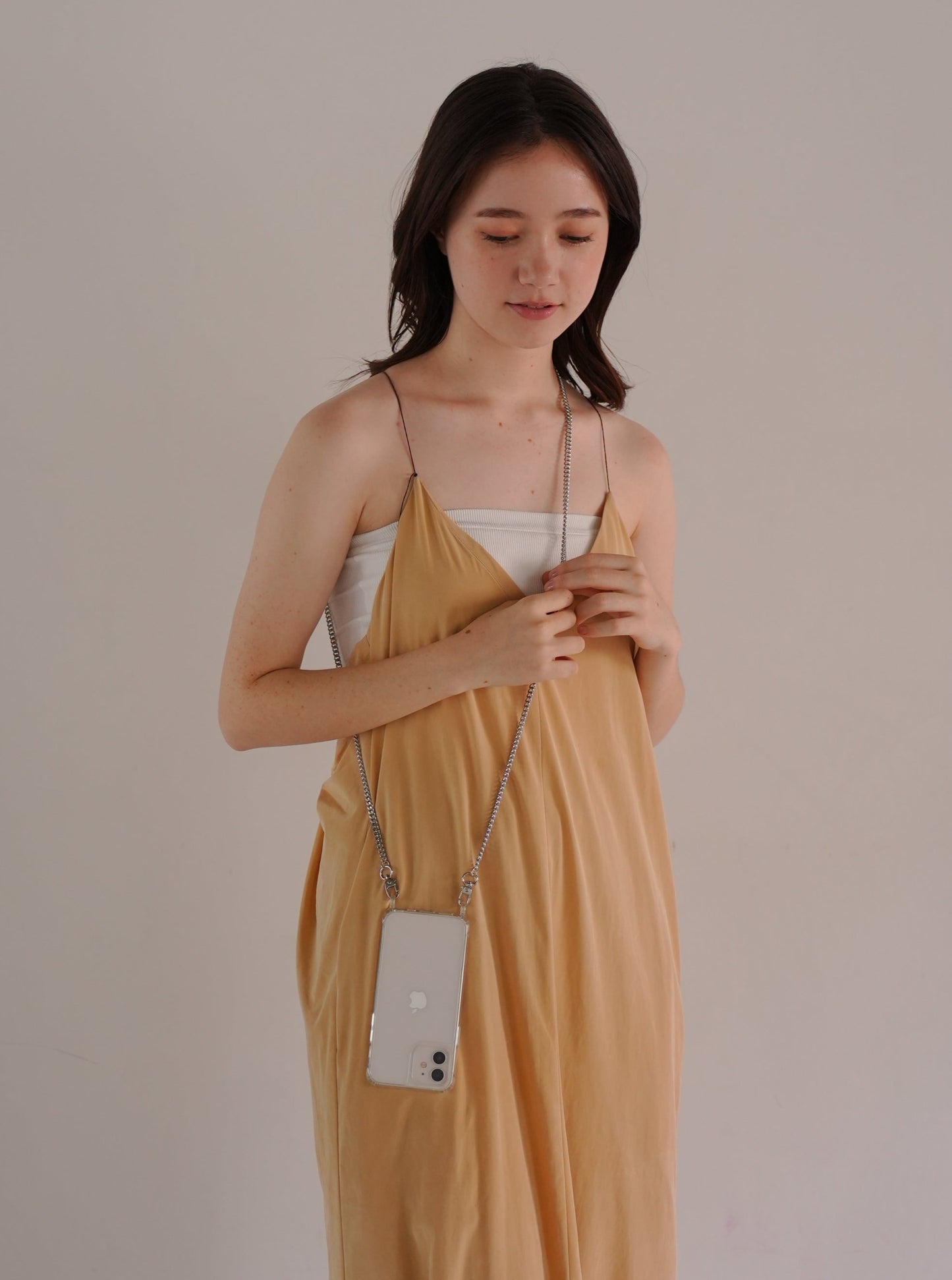 yuna smartphone shoulder - yurve -