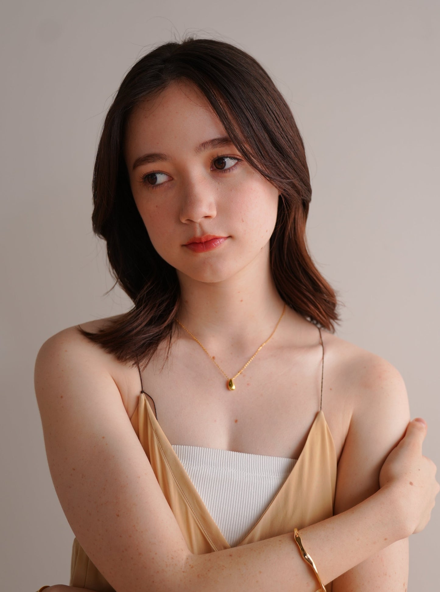 drop necklace