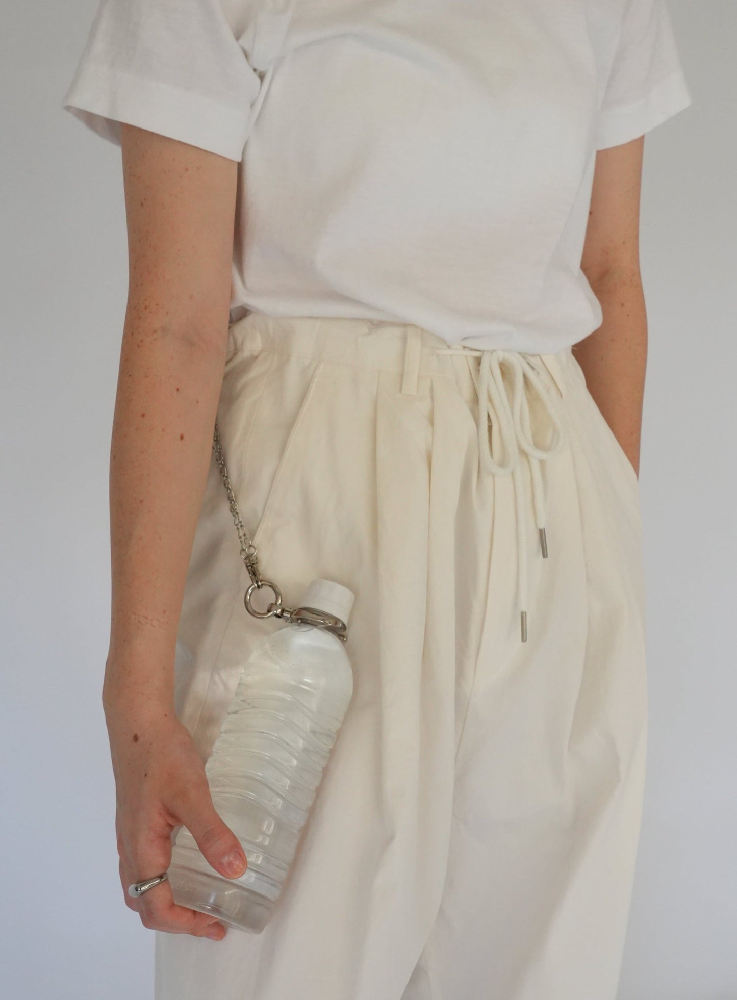 pet bottle holder -perch-