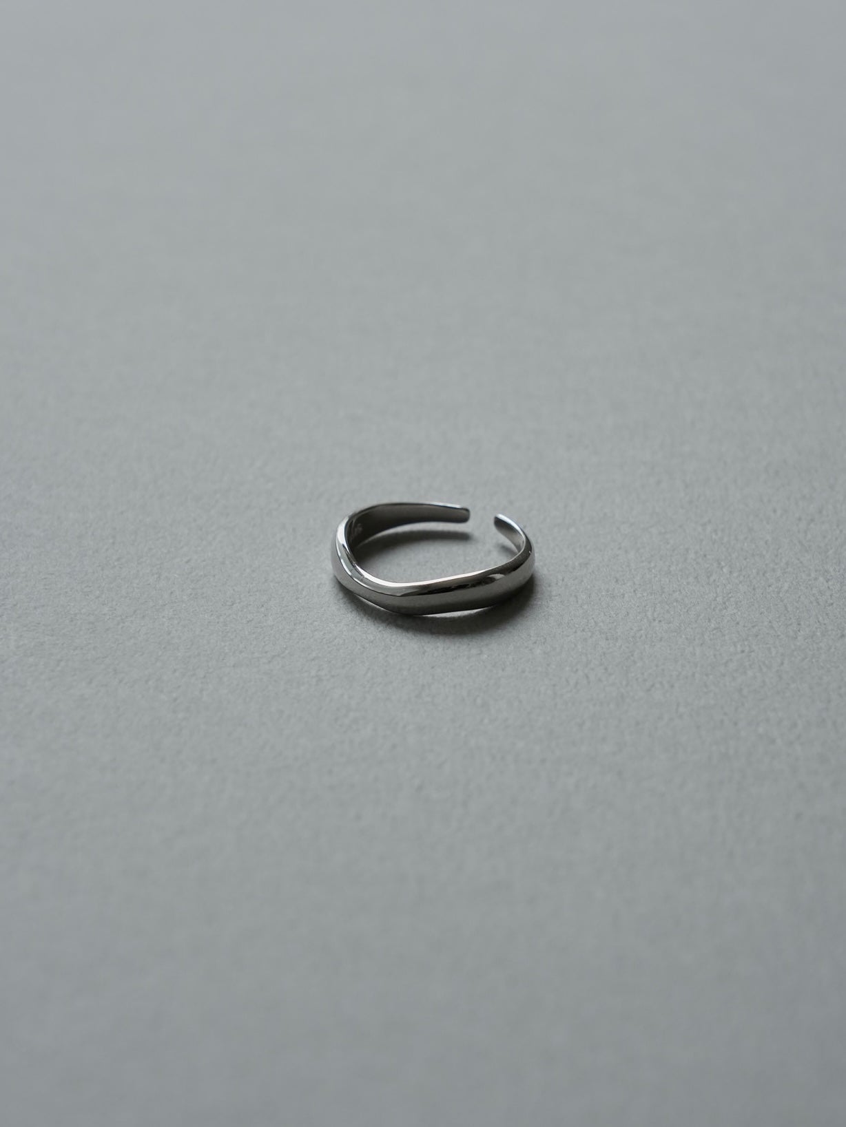 gently wave ring