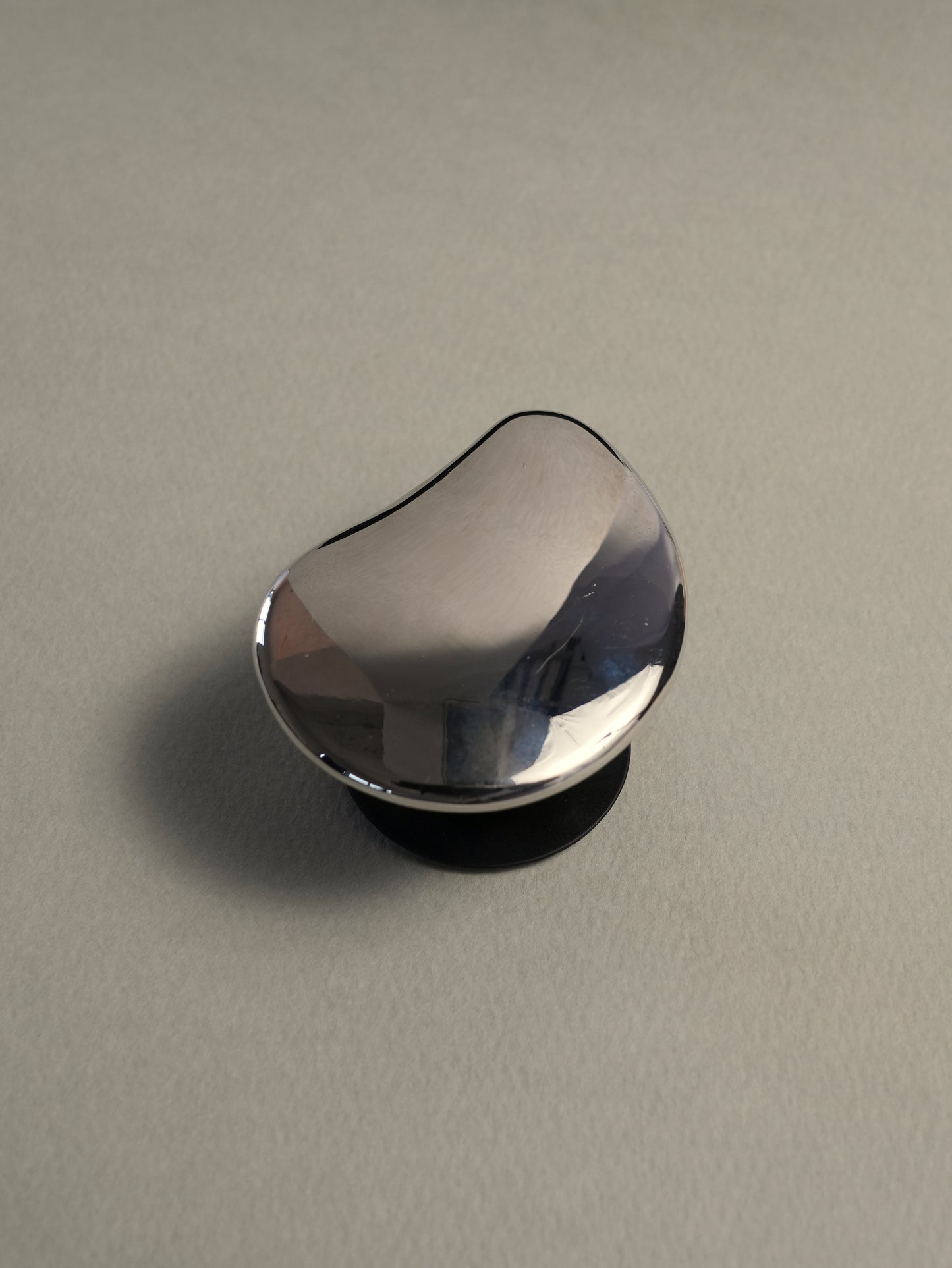 drop smartphone grip