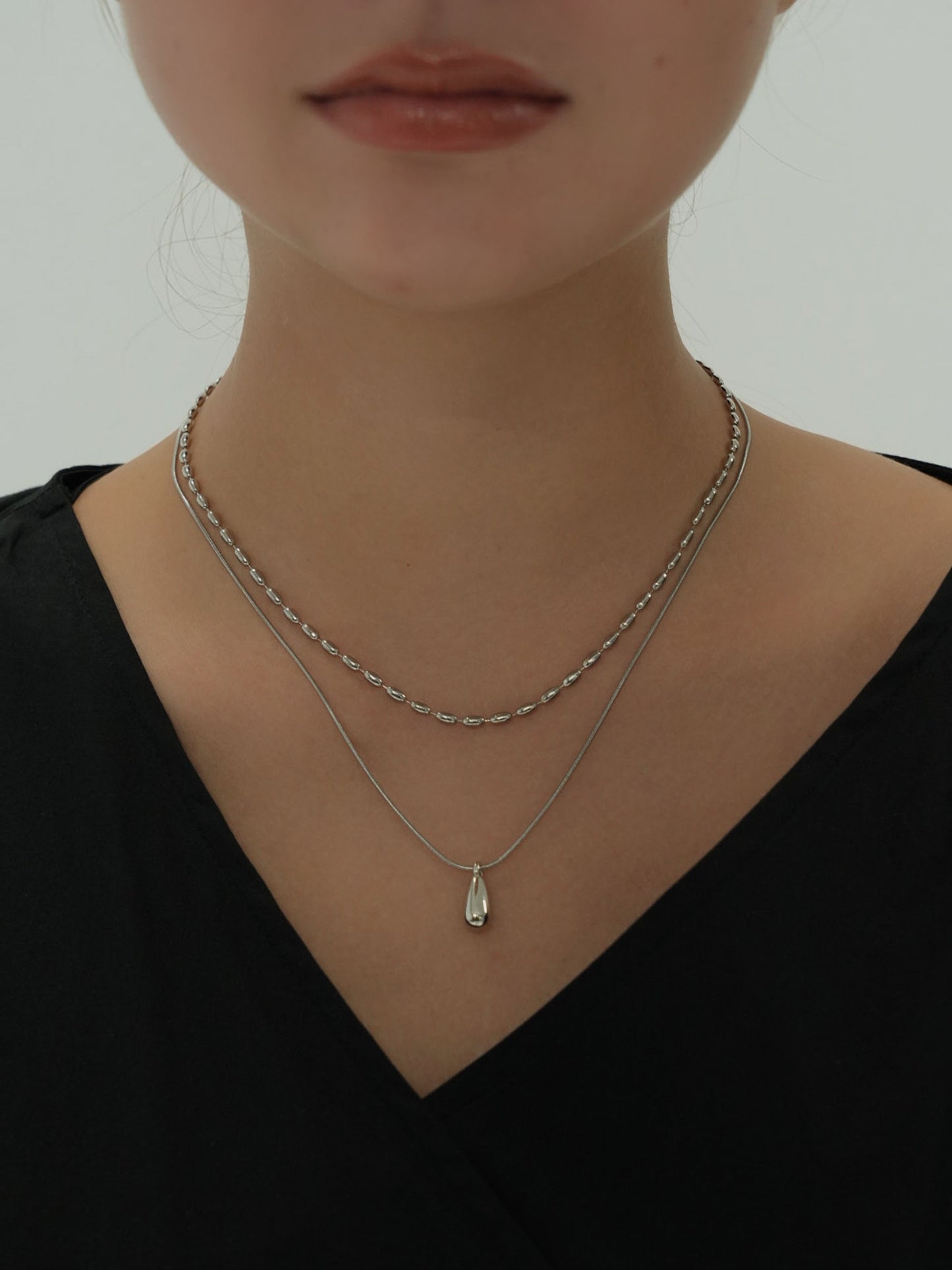 drop&chain layered necklace