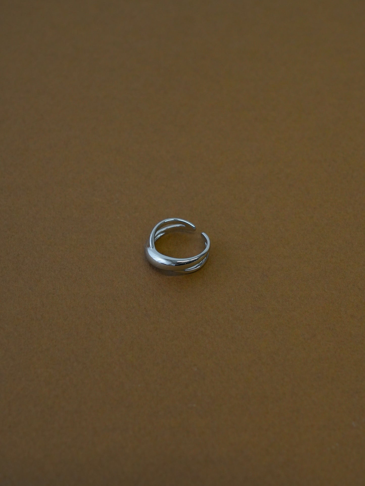 plump cross ring