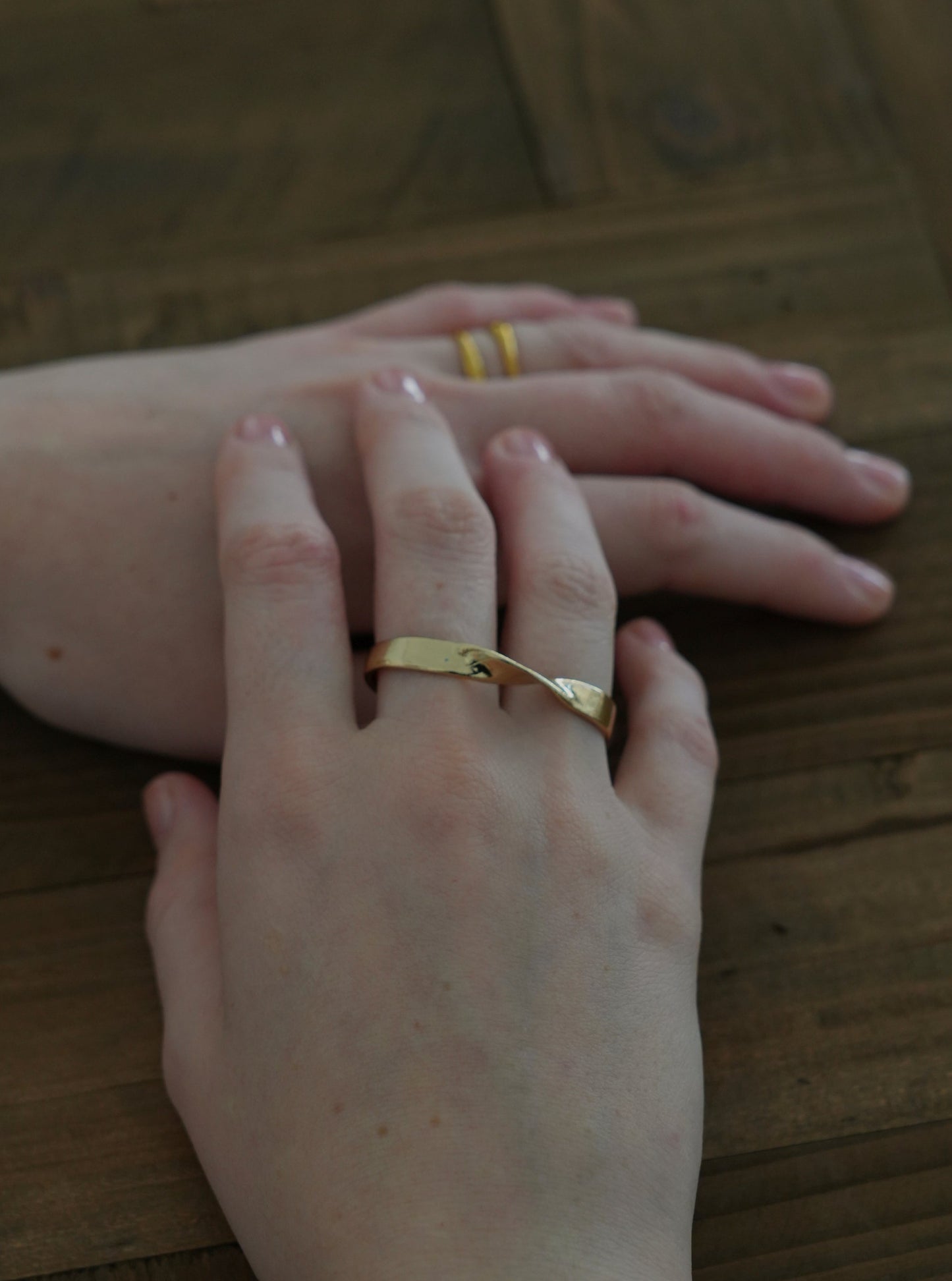 twist double ring
