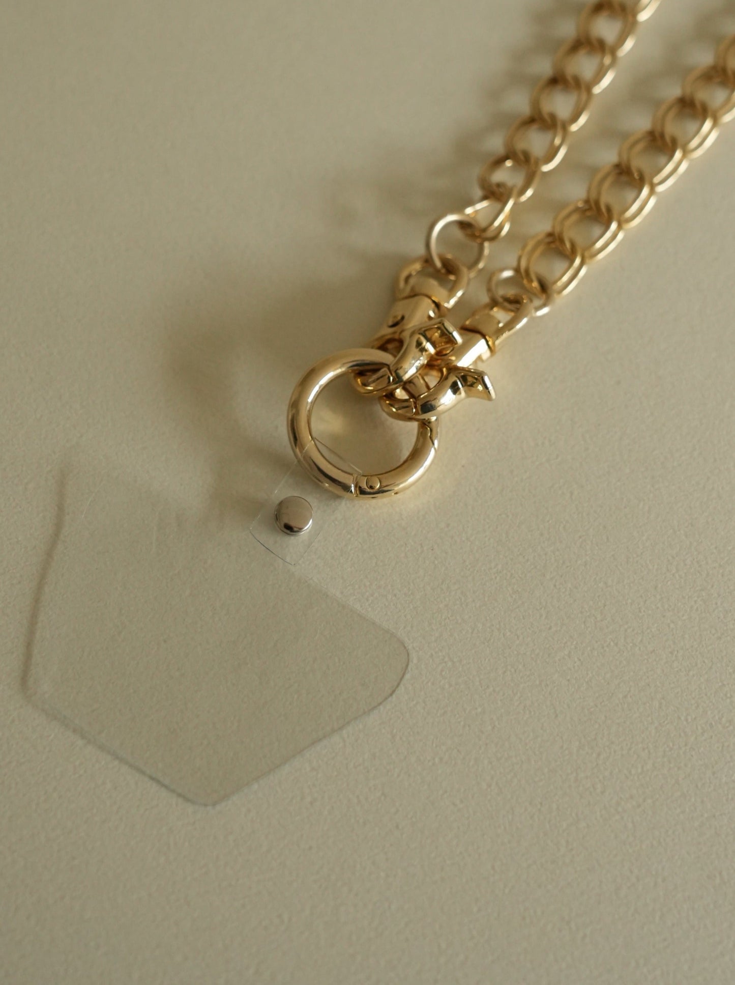 yuna smartphone shoulder - oro -