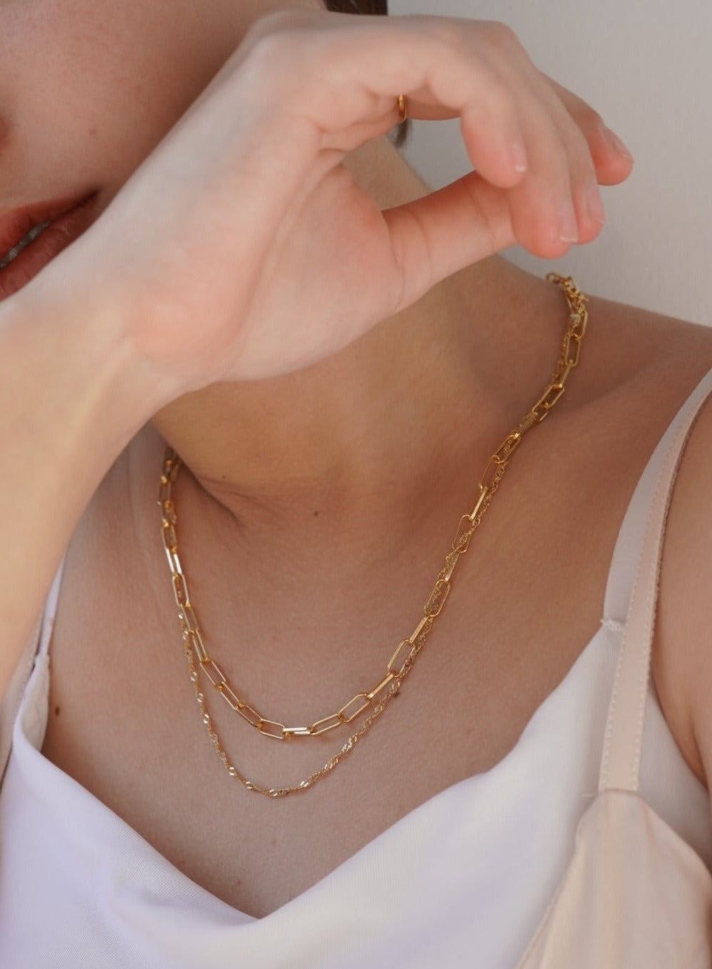 twins sparkle necklace