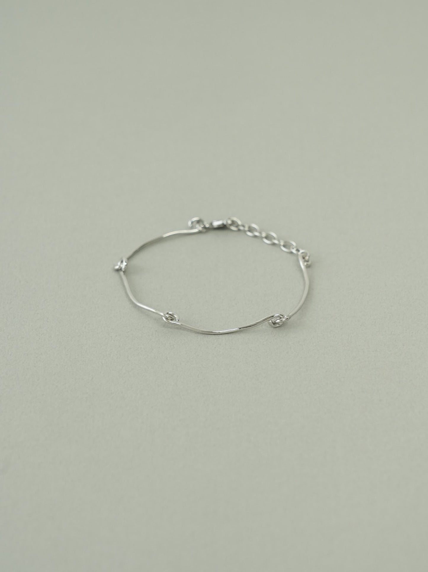 nuance line bracelet