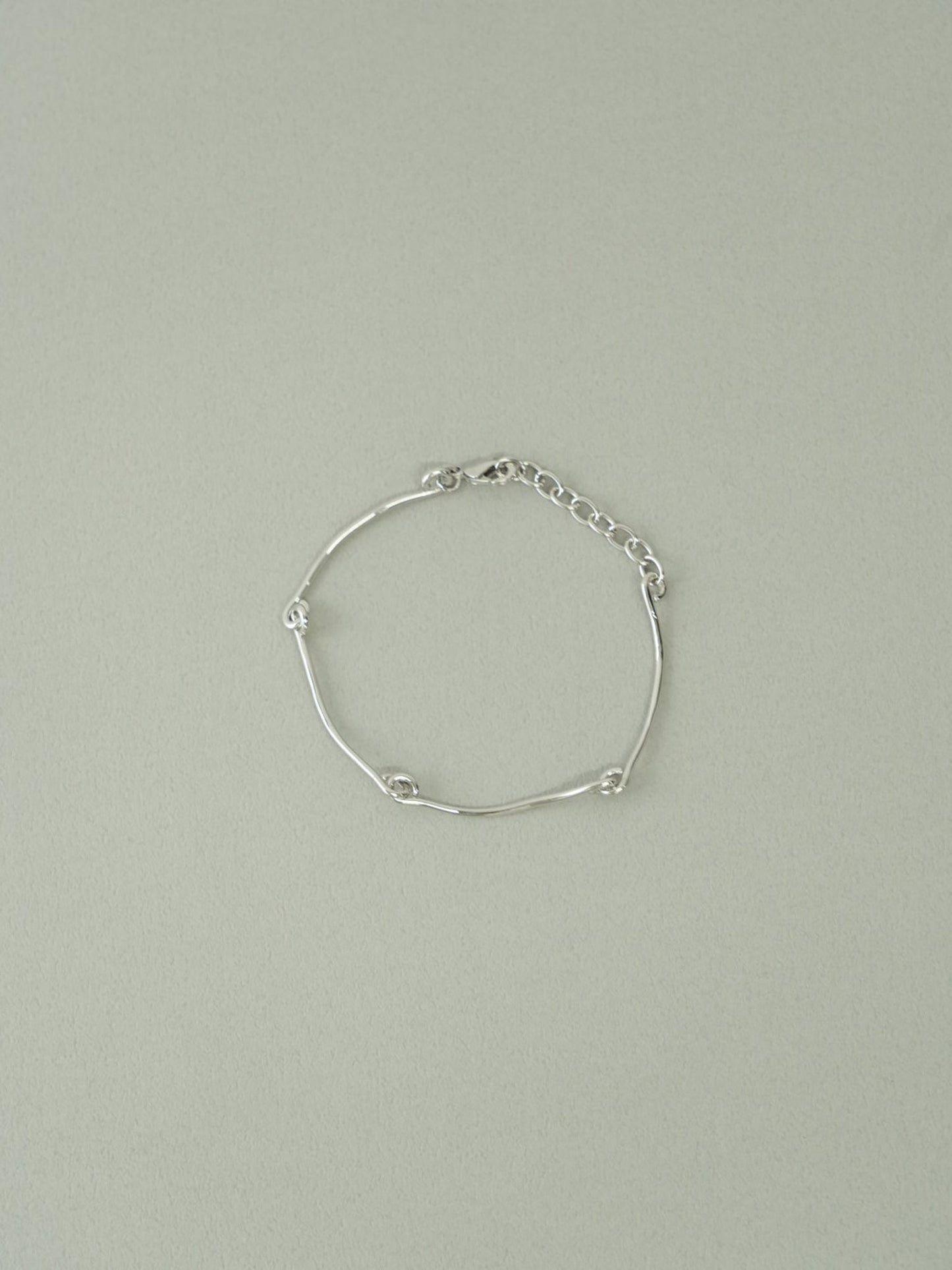 nuance line bracelet