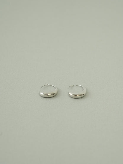 moon curve pierce