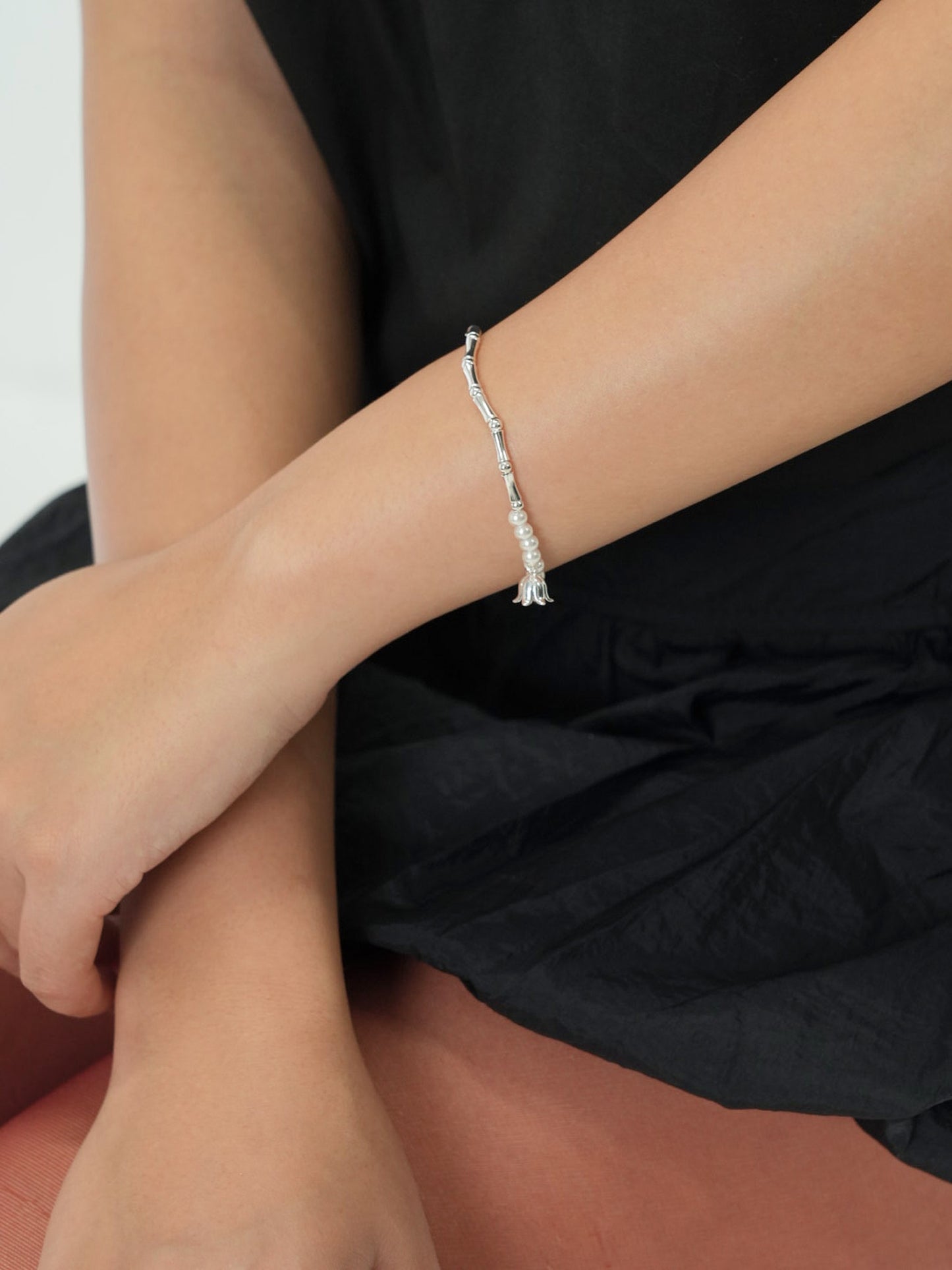 tulip bracelet