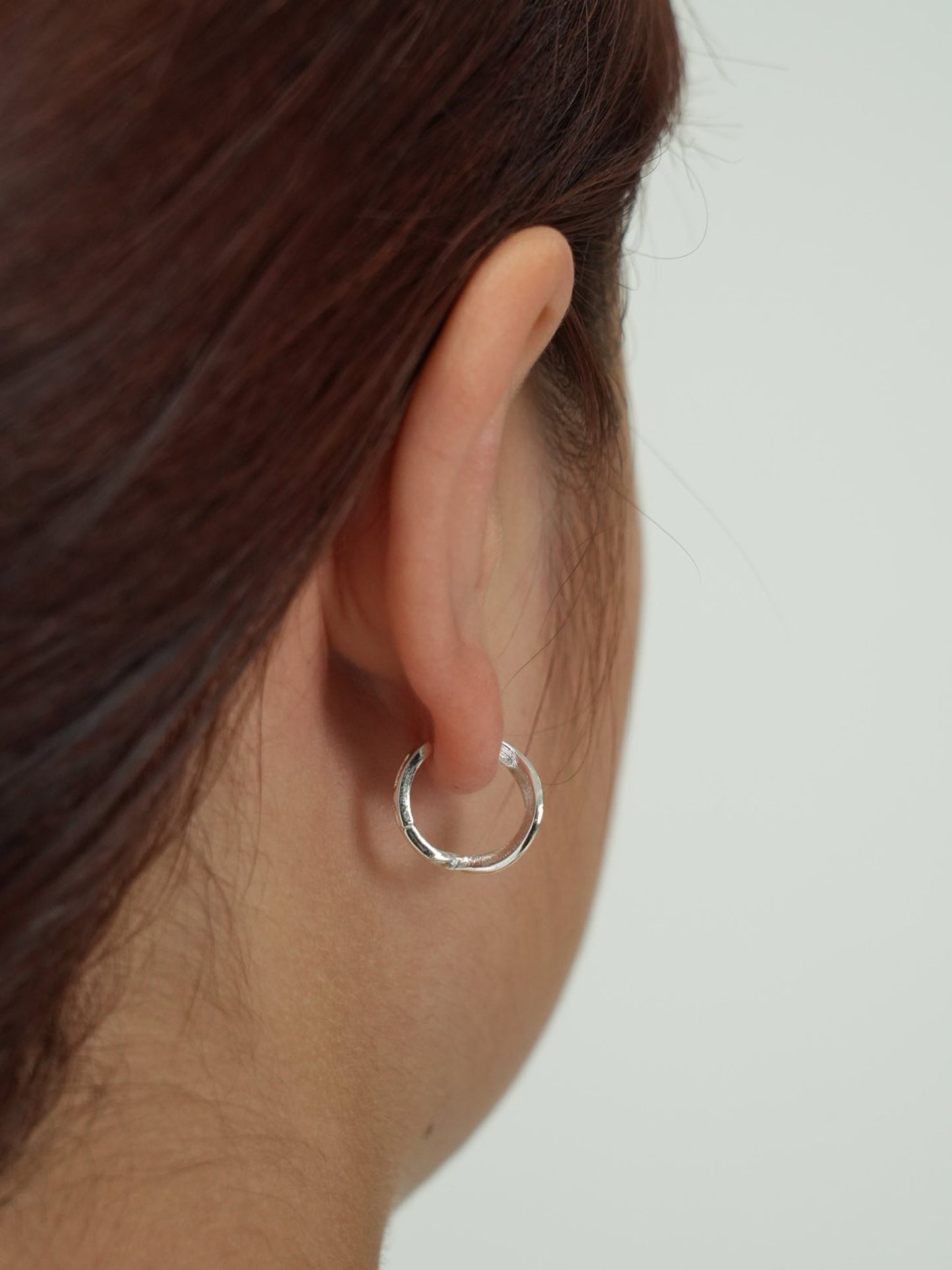 curve stripe pierce