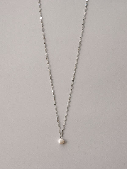 pearl mye necklace　