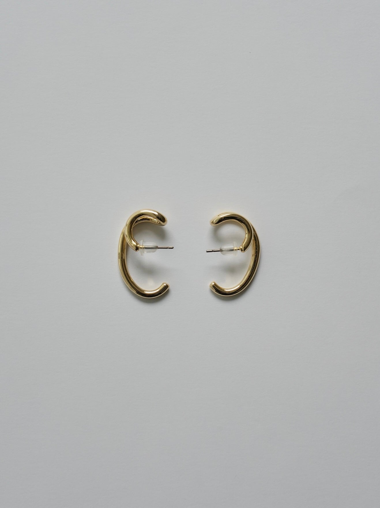 double hoop pierce