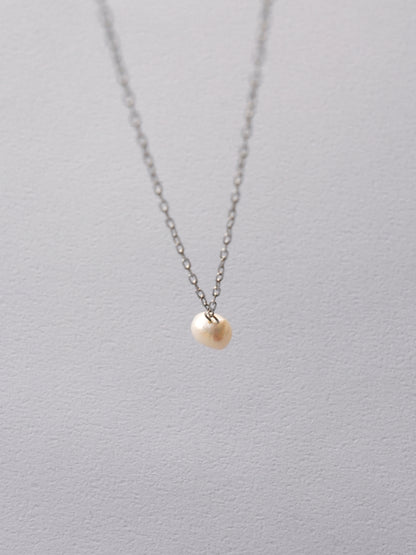 pearl ritys necklace / (金属アレルギー対応)