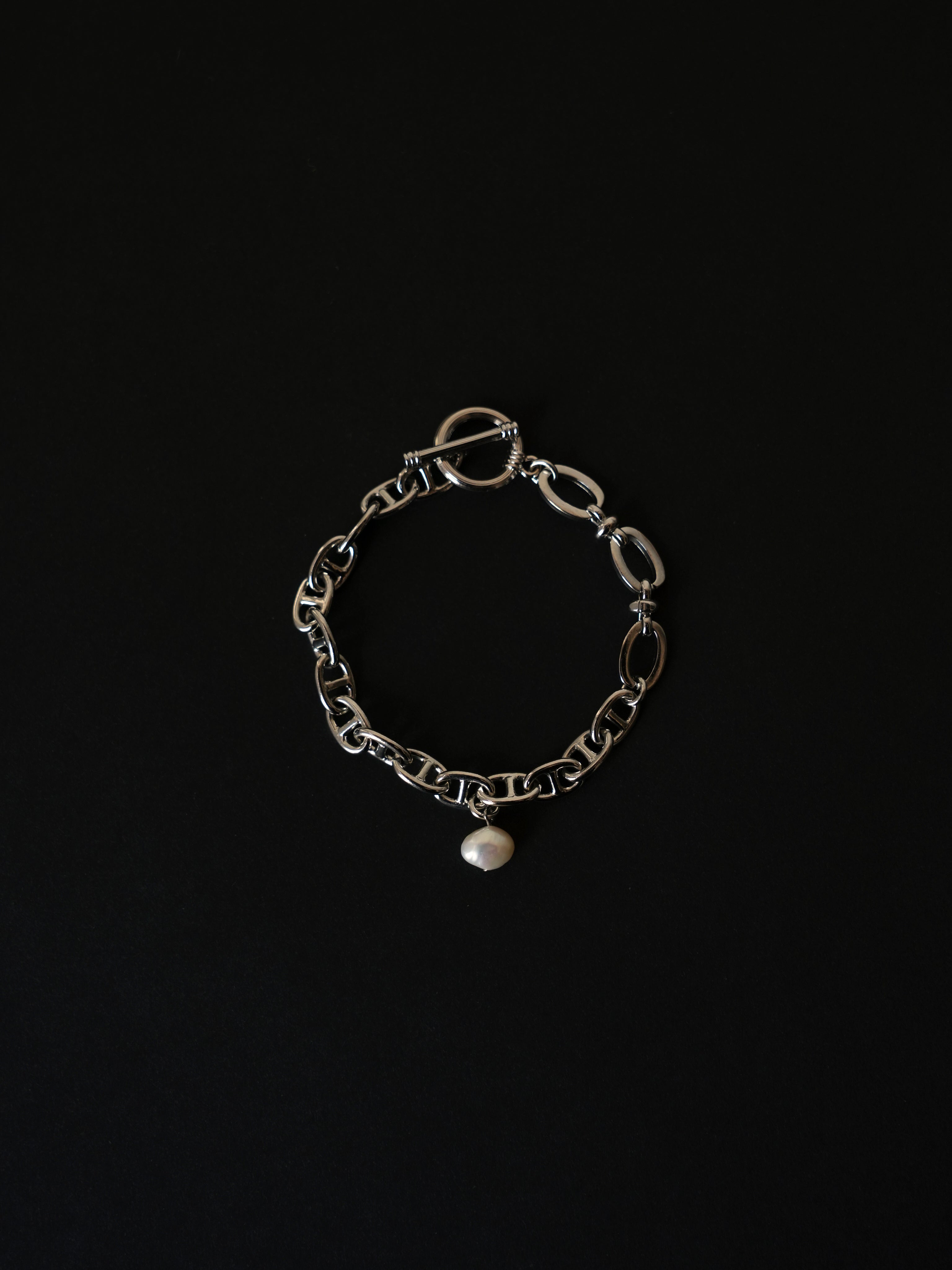 pearl chain brace