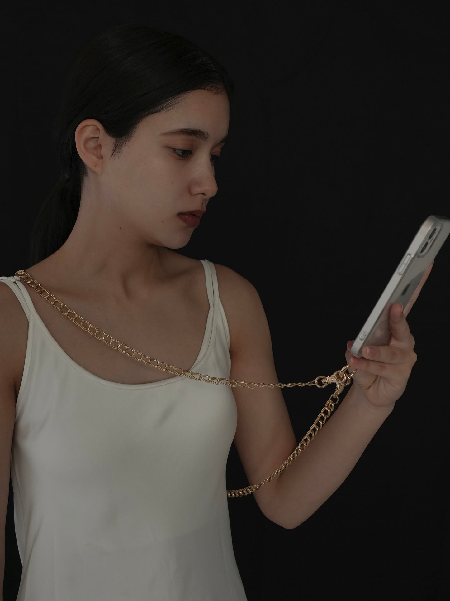 yuna smartphone shoulder - oro -