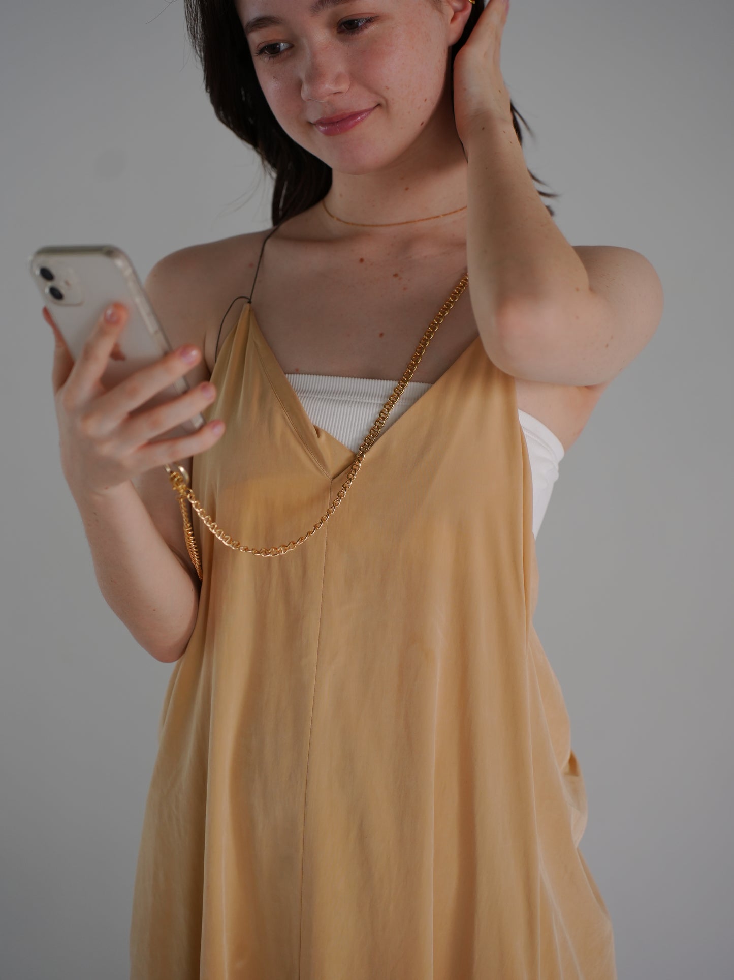 yuna smartphone shoulder - macheri -