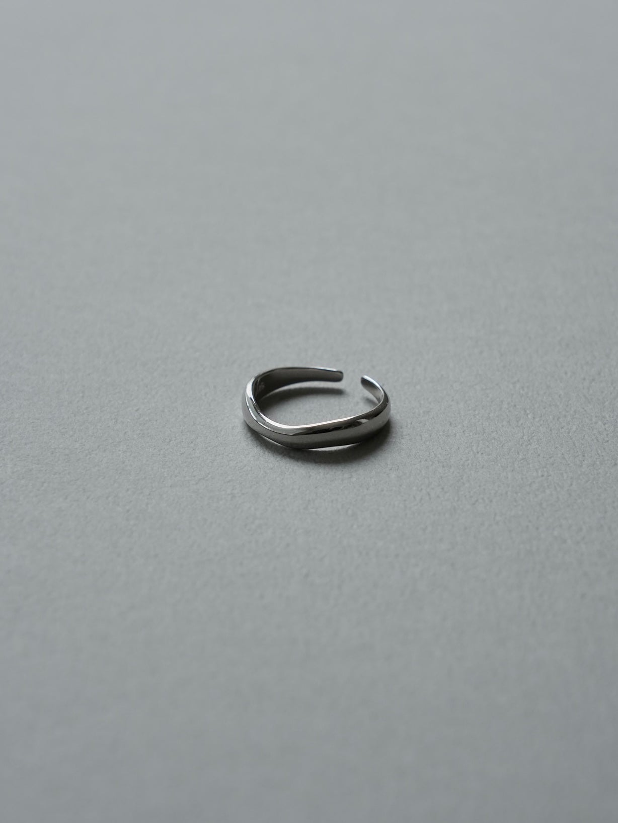 gently wave ring