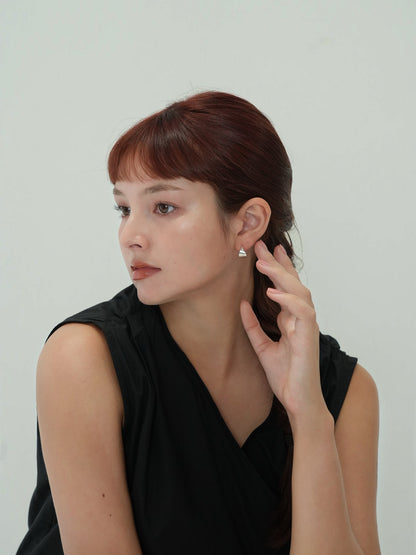 curve stripe pierce