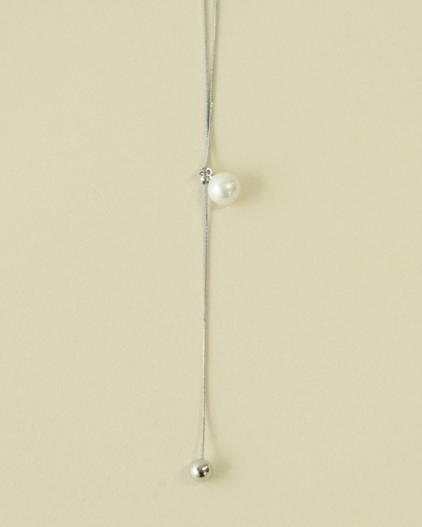 pearl slide necklace