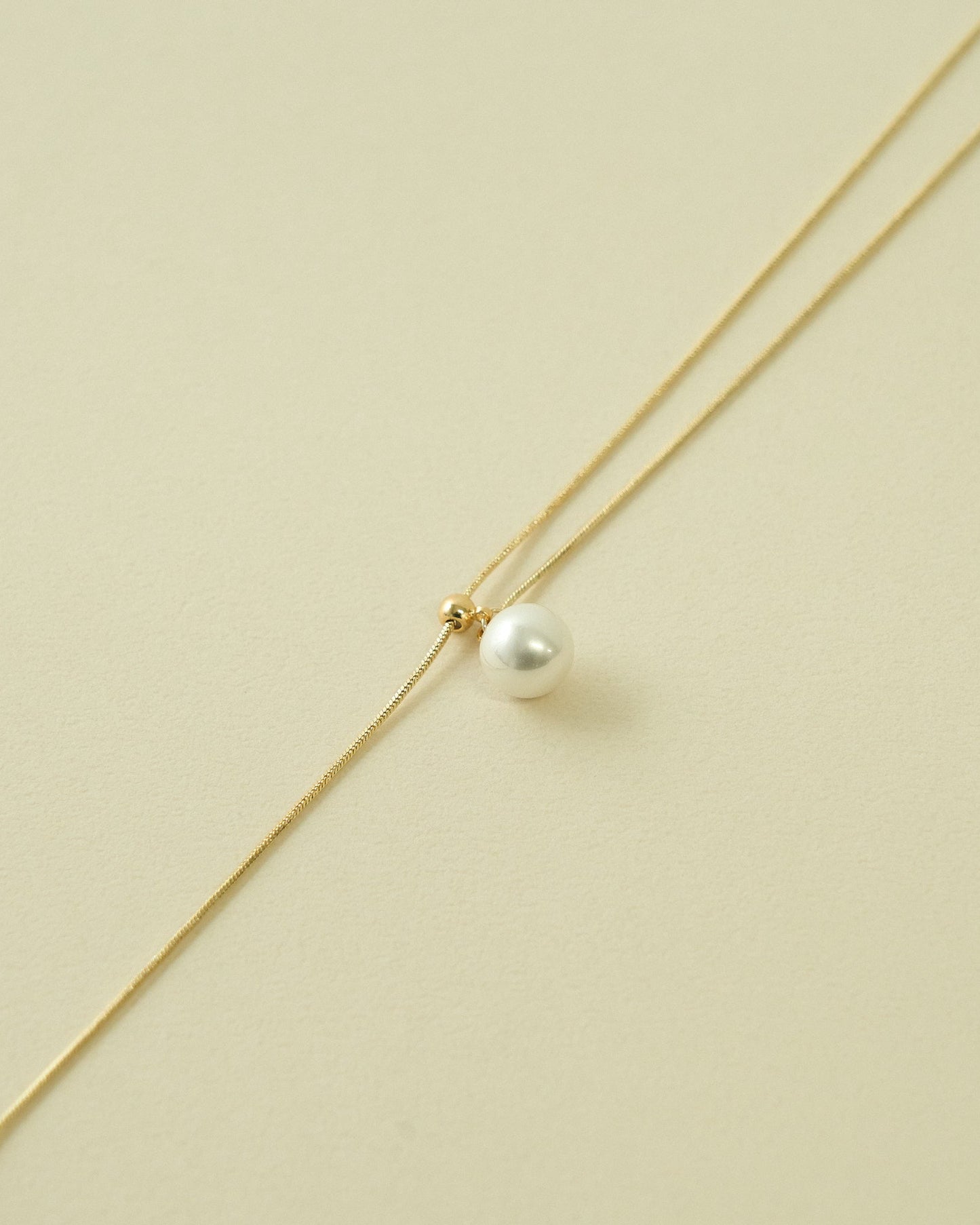 pearl slide necklace