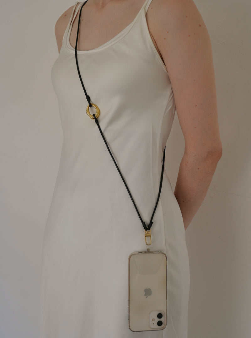 Aural Line（気配の線）/ smartphone shoulder