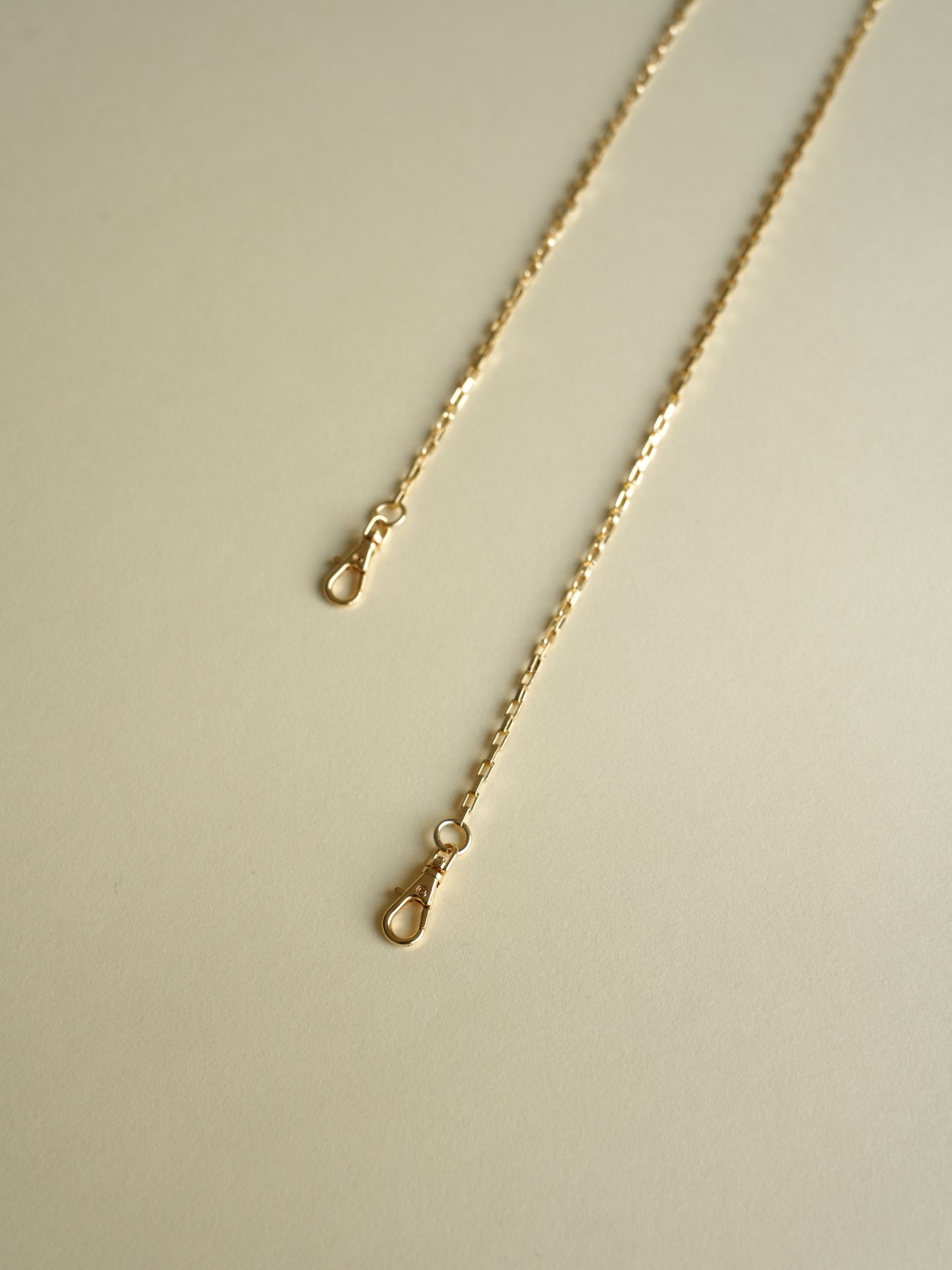 yuna smartphone shoulder - noyer -