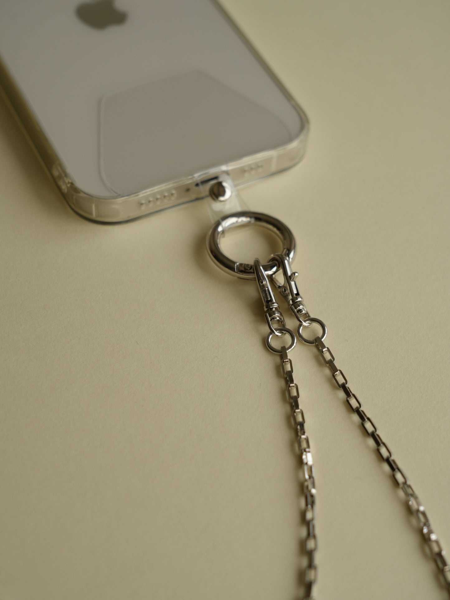 yuna smartphone shoulder - noyer -